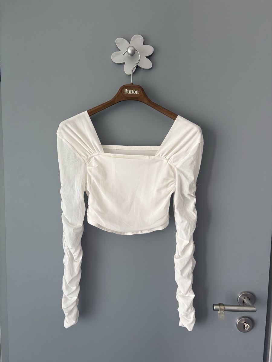 Shein Tops: Top blanc Shein Taille S – D'occasion à Champlan par mat_qff9