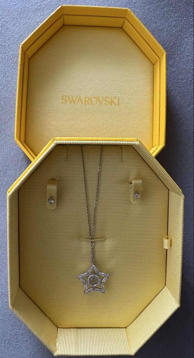 Swarovski Ketten: SWAROVSKI STELLA Set, Halskette mit Ohrstecker – Gebraucht aus Zürich von nadin.nadin2 1