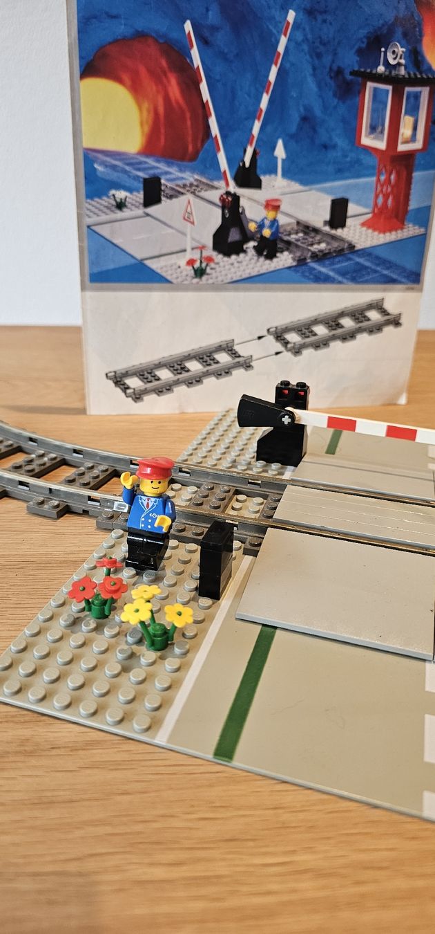 Lego Kit di costruzioni: Lego System 4539 passage à niveau – Usato da Troistorrents venduto da Foes1986 1
