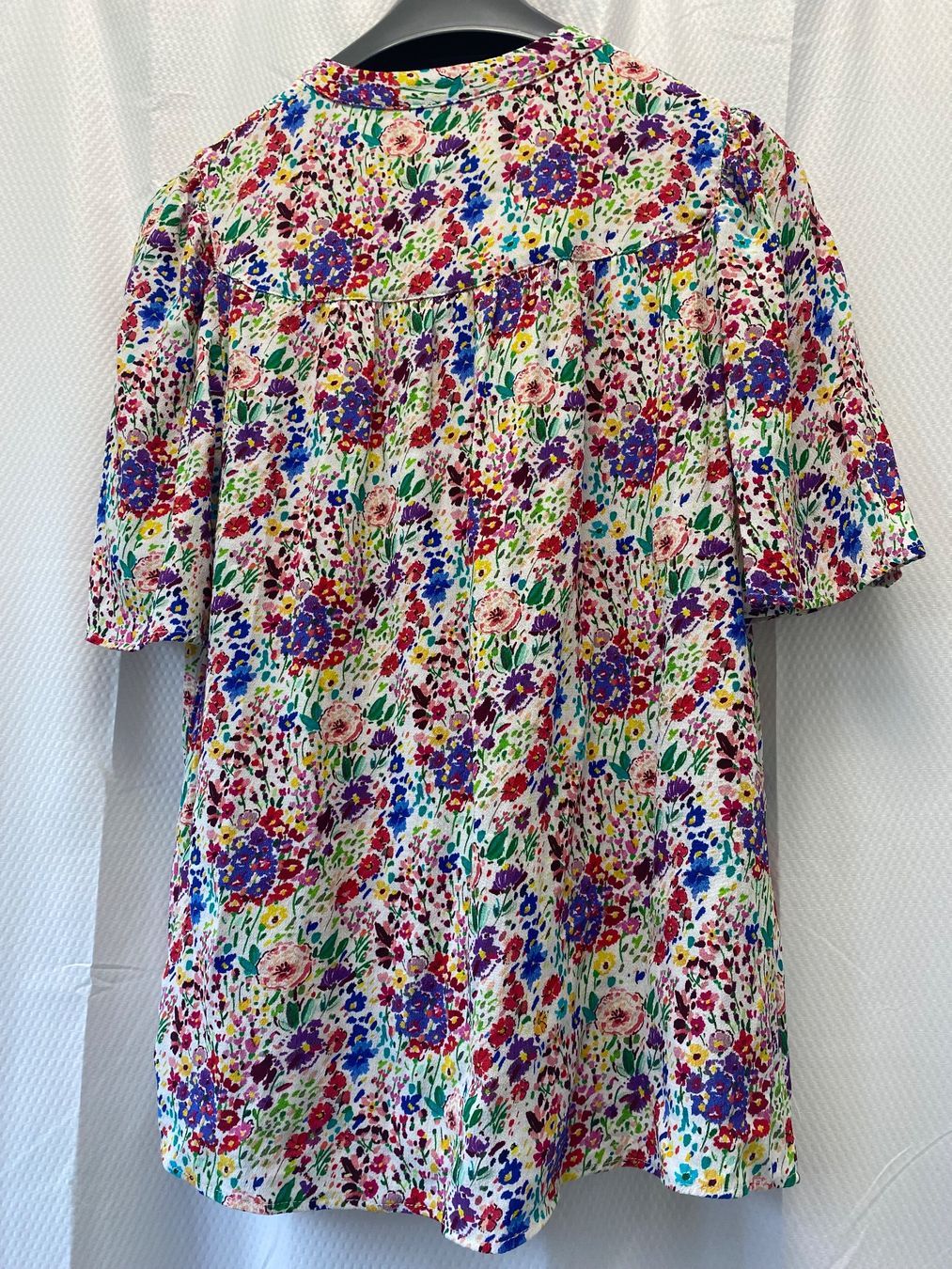 Caroll Camicette: CAROLL Paris - Farbenfrohe Bluse Viskose – Usato da Besazio venduto da lionheart63 7