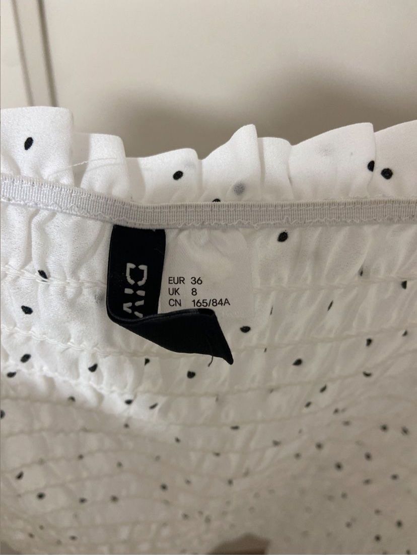 H&M Top: Top von H&M in Gr. 36 – Usato da Zürich venduto da dedasiba 2