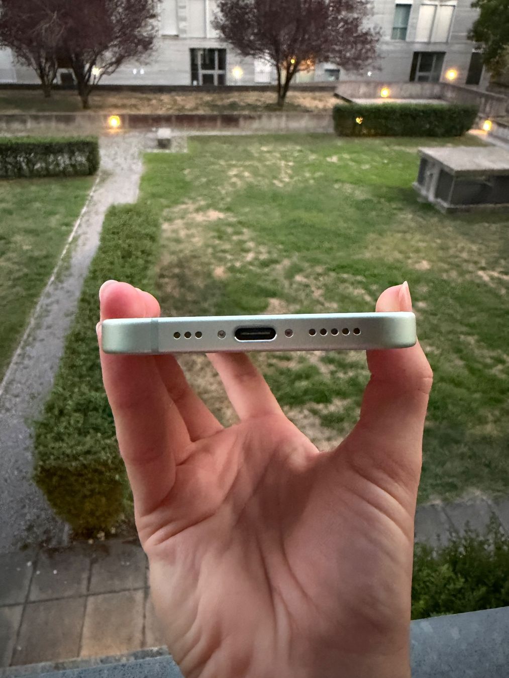 Apple Handys / Smartphones: Iphone 15 perfekt Zustand – Gebraucht aus Winterthur von kee_n7y2 3