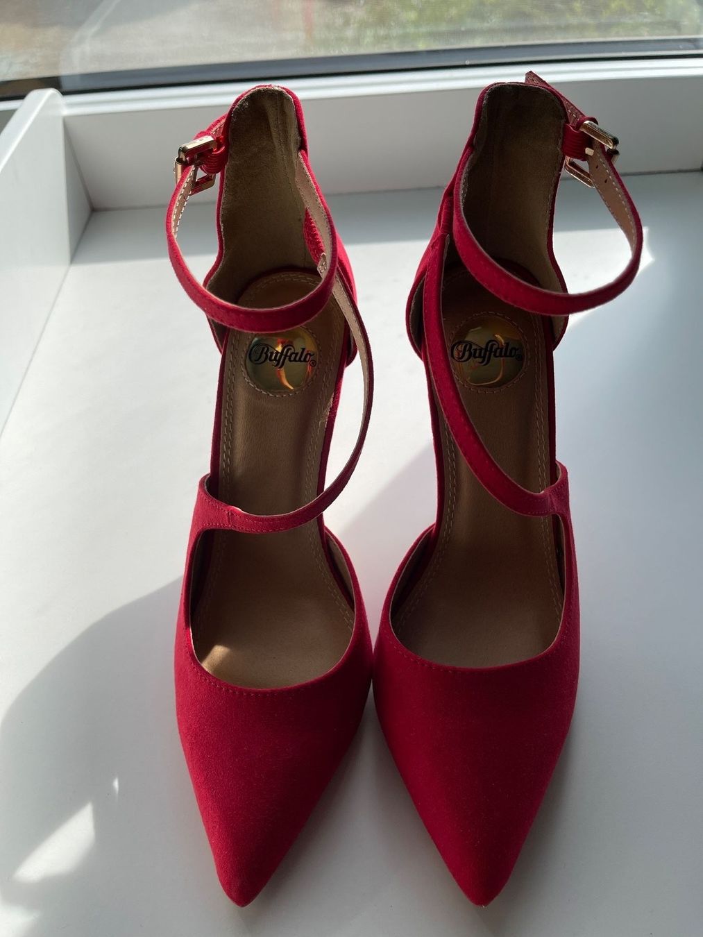 Buffalo Scarpe da donna: NEU! Buffalo Pumps Gr. 36 – Nuovo (secondo la descrizione) da Schönenwerd venduto da d.chiara 1