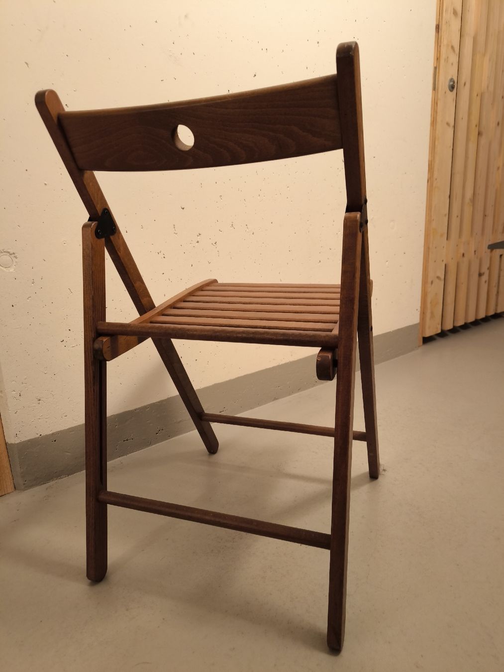 Sedie: Holz Klappstuhl im Vintage-Stil – Usato da Bassersdorf venduto da daniela_annacaterina 2