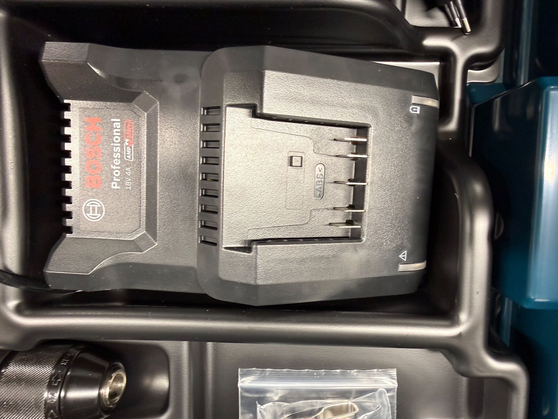Bosch Trapani: BOSCH GSB 18V-45Professional Akkuschrauber Set – Nuovo (secondo la descrizione) da Toffen venduto da Samson74 2