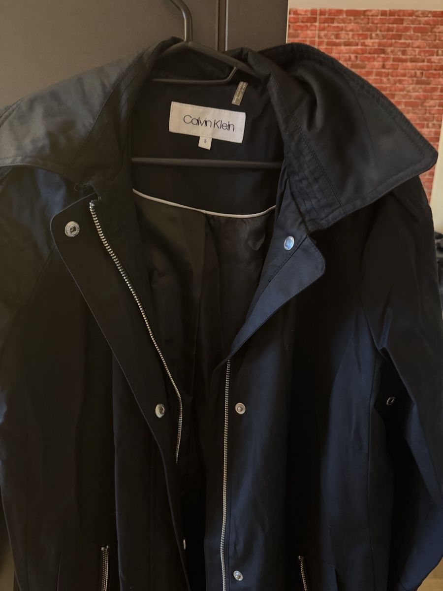Calvin Klein Cappotti: Calvin klein rain coat long – Nuovo (secondo la descrizione) da Hausen AG venduto da nik_9sg2 1