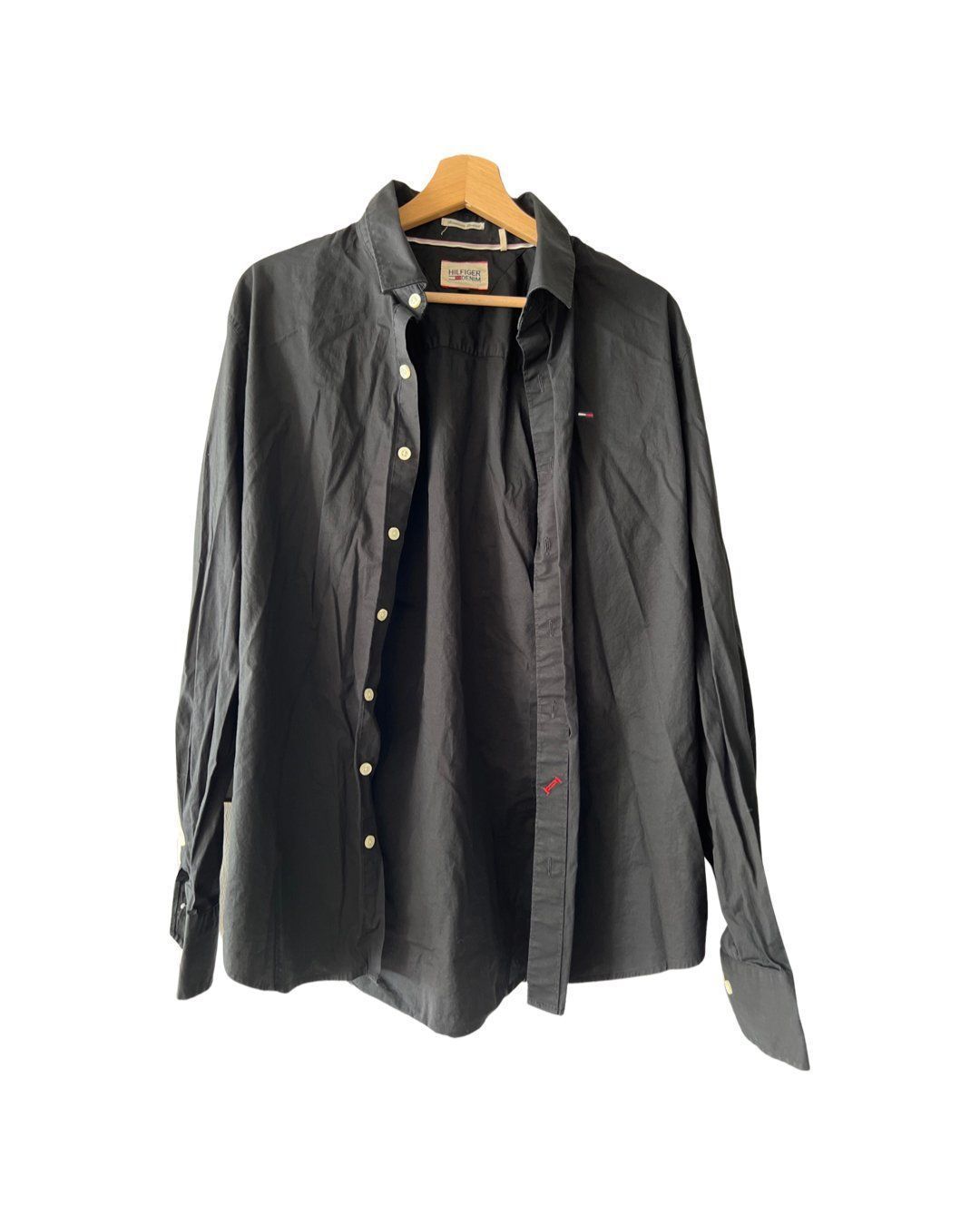 Tommy Hilfiger Camicie: Schwarzes Hemd Tommy Hilfiger Denim – Usato da Schlieren venduto da svenbaettig