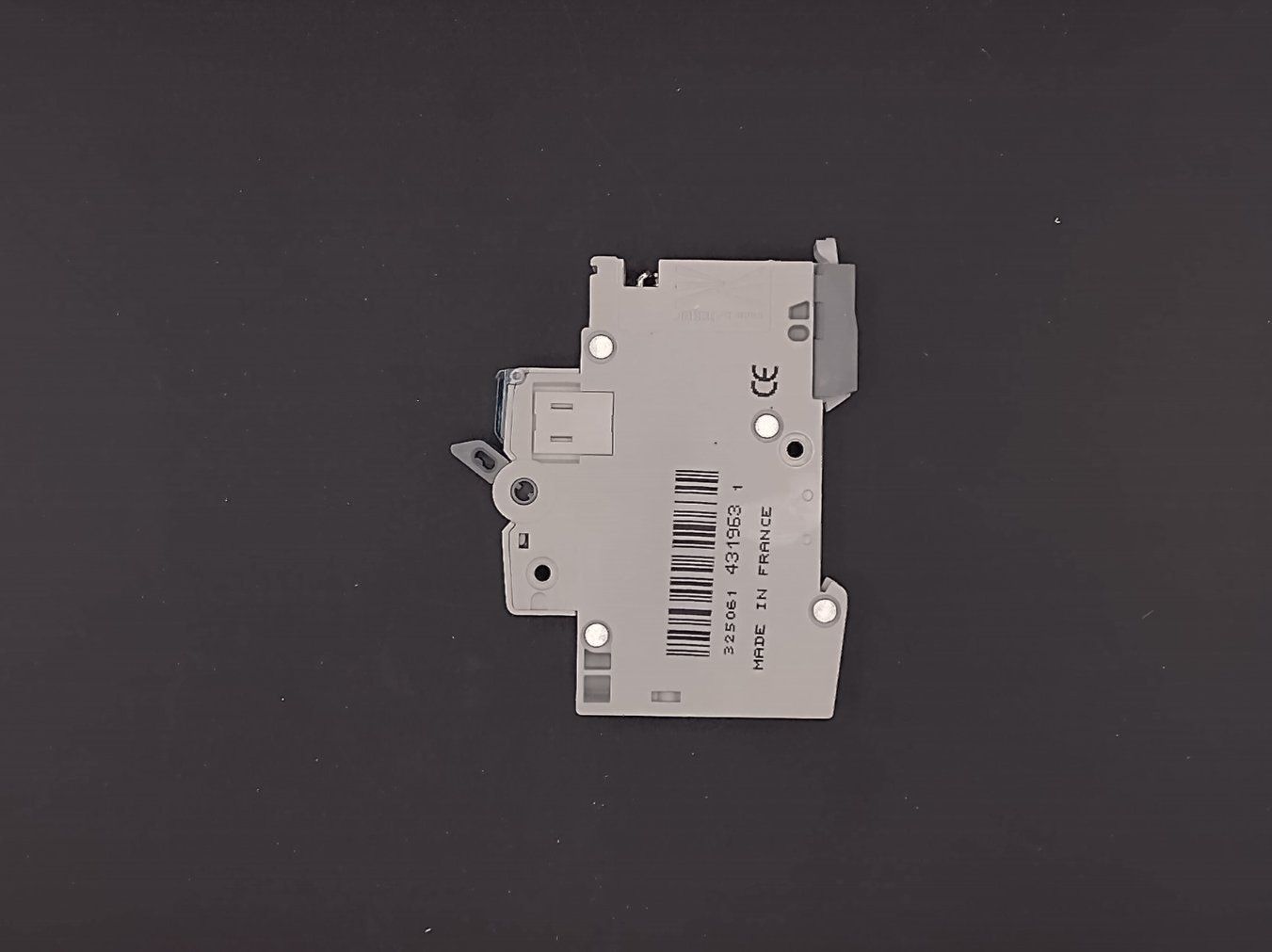Hager Interruttori: Hager MBS 016 C B16 – Usato da Winterthur venduto da Hint17 2