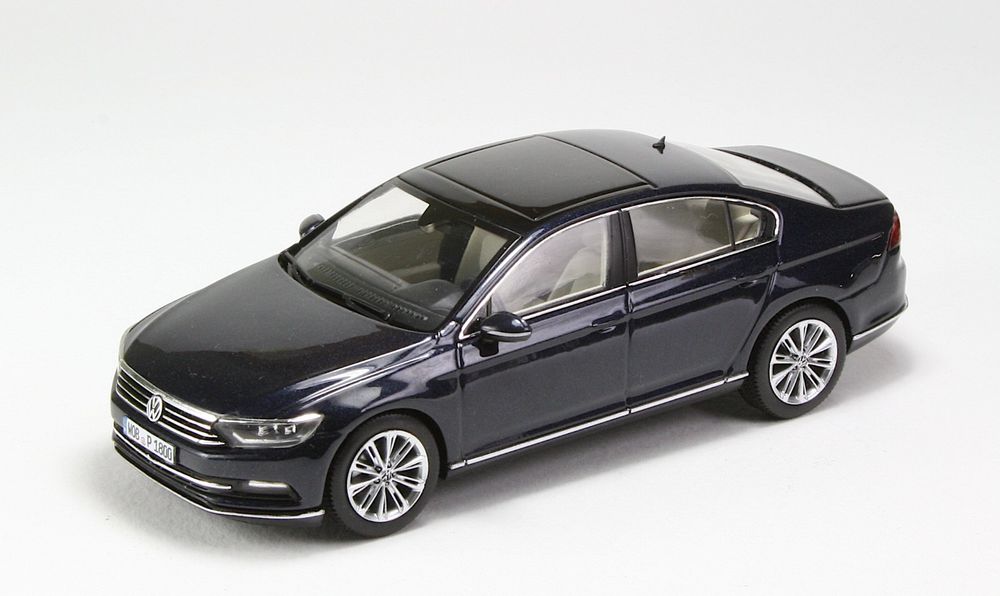 Modellino Herpa 1:43 VW Touareg 2015 - Bianco Metallizzato - Nuovo