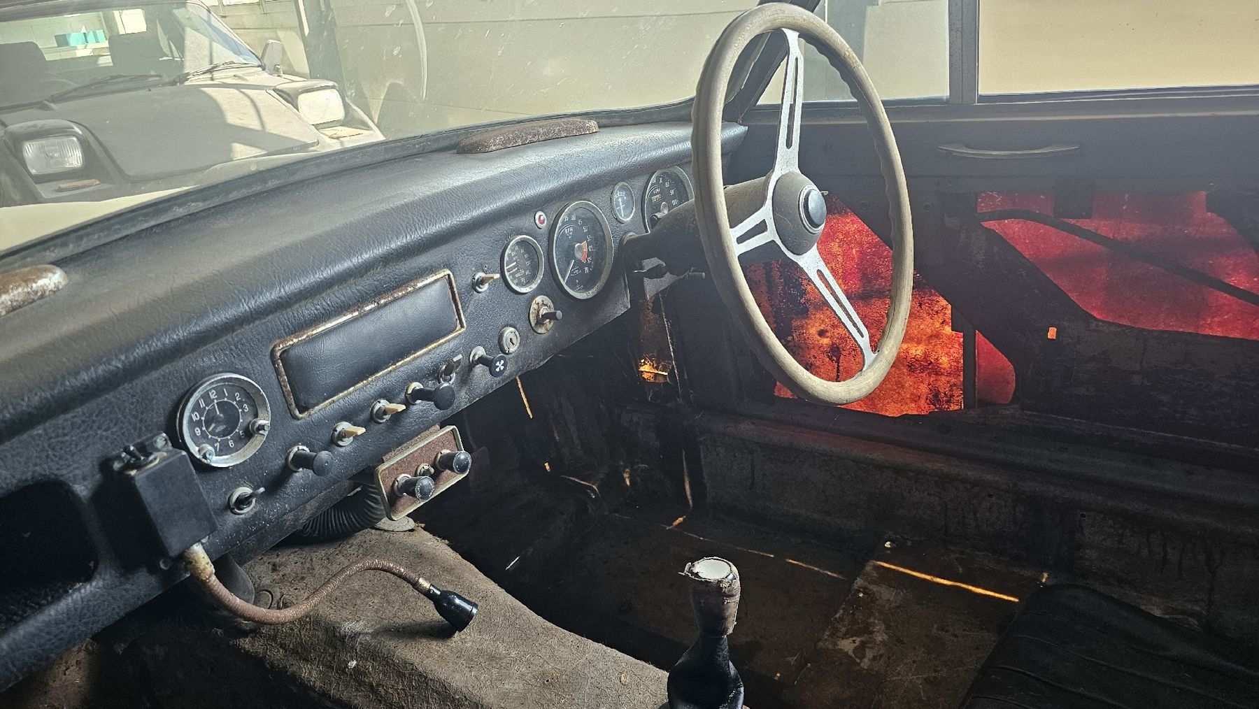 Autos: Gilbern GT Coupe-Oldtimer sucht Restaurierungprojekt (022) – Defekt aus Neuenkirch von atr_27tv 3