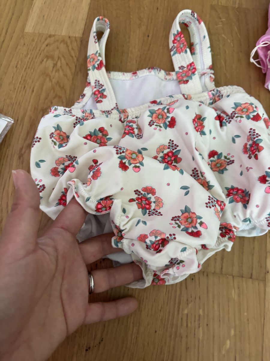 Costumi da bagno: Badeanzug – Usato da volketswil venduto da Sisi521 1