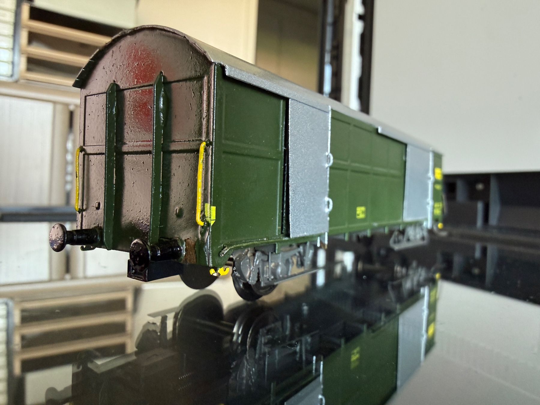 Modellini di ferrovie: TIP-TOP-Modell Postwagen Z2 Nr. 141 mit Rillendach – Nuovo (secondo la descrizione) da Riet (Neftenbach) venduto da Xedos0 4