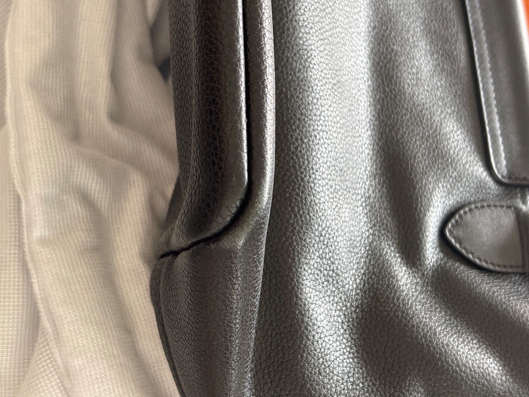 Longchamp Borse da donna: Longchamp Ledertasche Cuir, schwarz, zeitlos klassisch – Usato da Oberbuchsiten venduto da Muskatellerchen 8