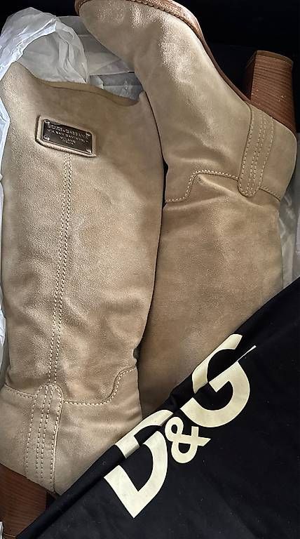 Scarpe da donna: Dolce & Gabbana Wildleder Stiefel – Usato da Zollikerberg venduto da sop_p82l