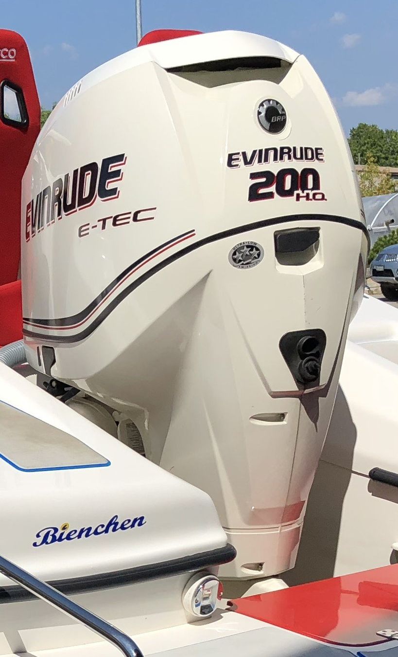 Evinrude Motoren: ENVINRUDE E200HSLAAD 200 PS Vorführmotor – Gebraucht aus Avenches von BOOTTRANSPORTE 2