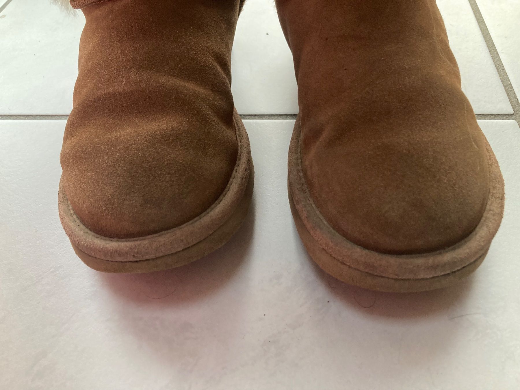 Ugg Schuhe für Mädchen: UGG bottes taille 37 – Gebraucht aus domdidier von picolo99 4