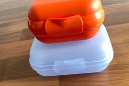 2x Tupperware