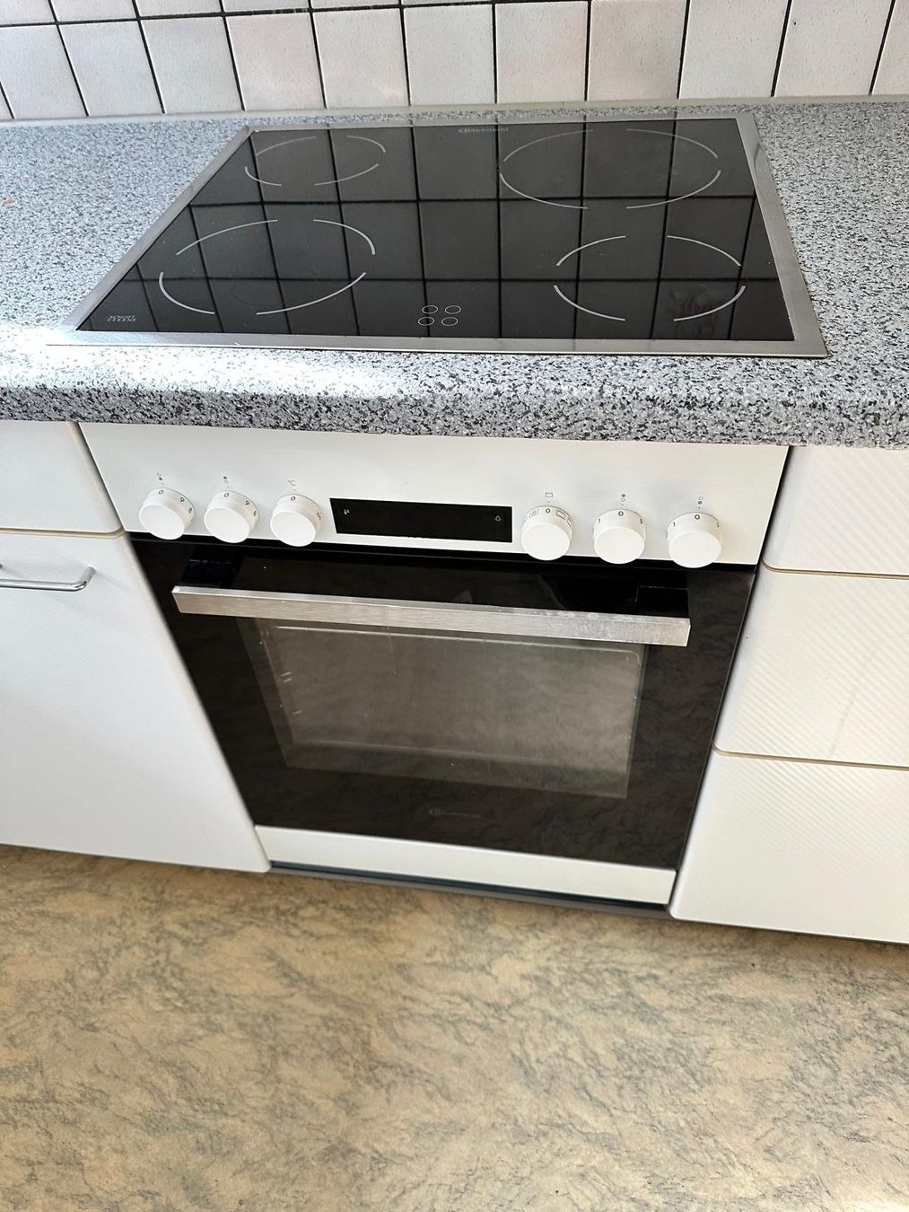 Bauknecht Backöfen: Backofen mit Glaskeramik - Bauchnecht – Gebraucht aus Spreitenbach von Space_X 2