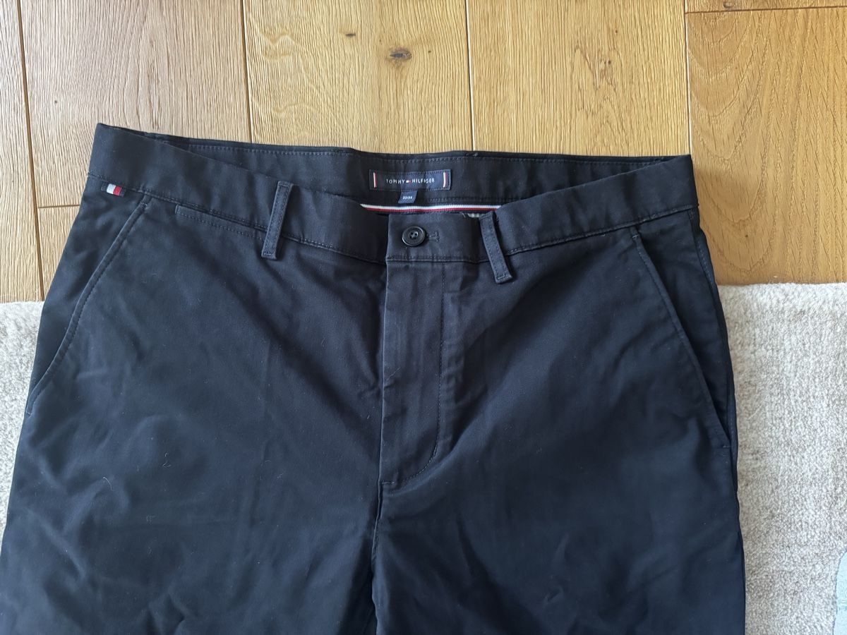Tommy Hilfiger Pantaloni: Tommy Hilfiger Hose – Usato da Schaan venduto da kri_tsw8 5
