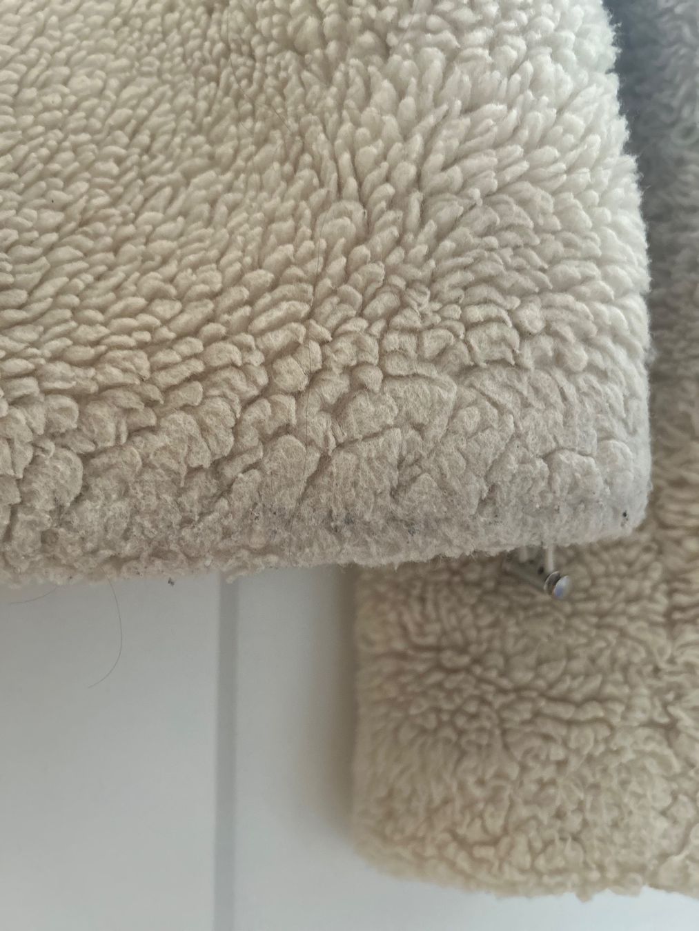 H&M Jacken: H&M Teddyjacke – Gebraucht aus Dättwil AG von fio_d76l 8