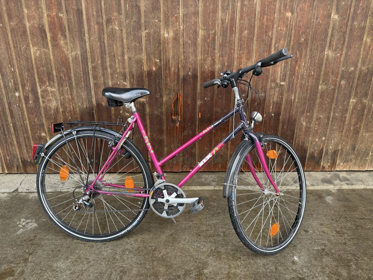 Velos: Velo – Defekt aus Abtwil SG von mat_5tkv