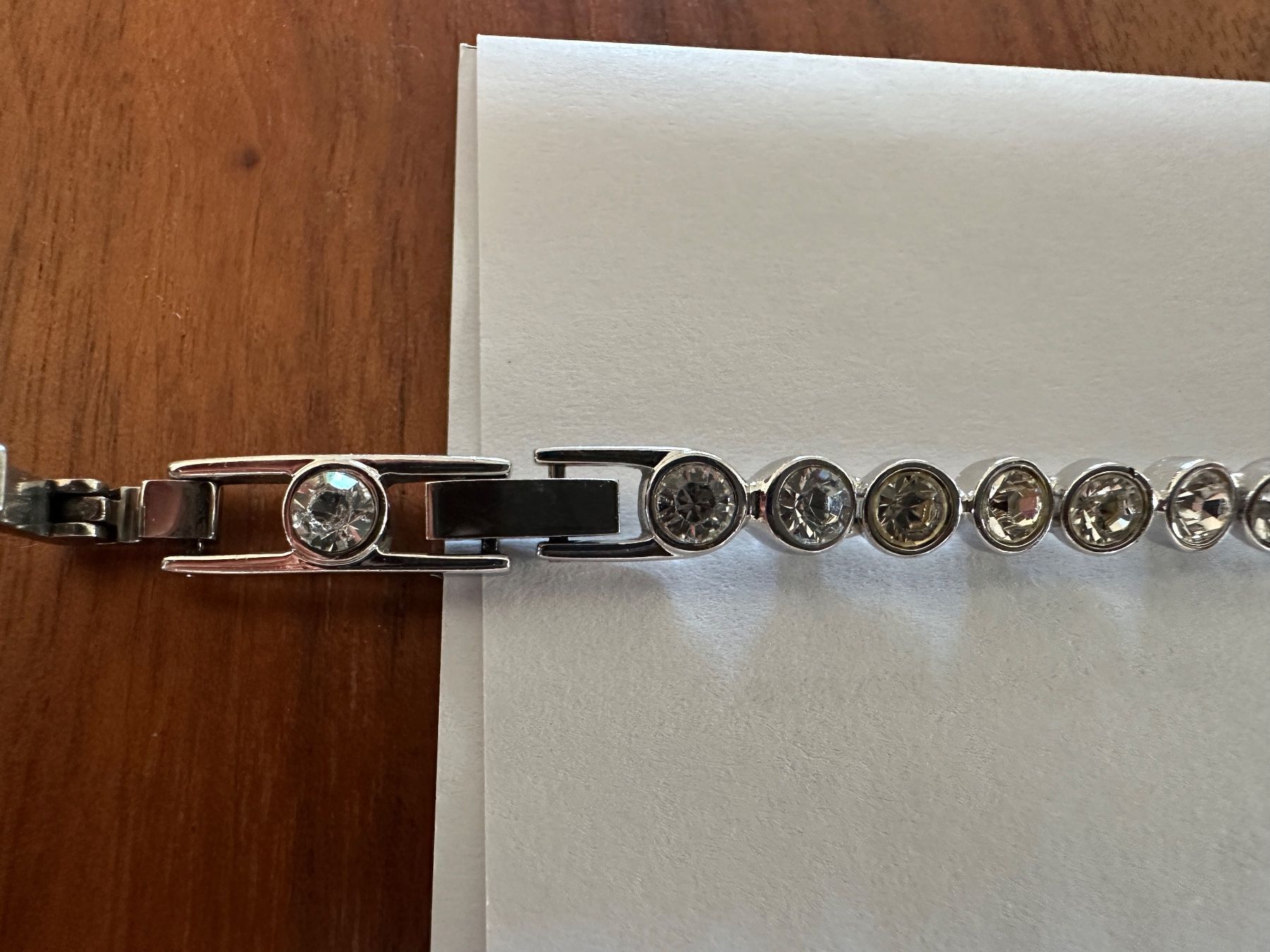 Swarovski Bracciali & Braccialetti: Glitzerndes Armband mit Steinen - elegant! – Usato da Dübendorf venduto da Ja032 2