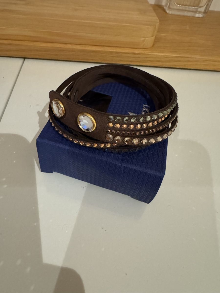 Swarovski Bracciali & Braccialetti: Bracelet SWAROVSKI brun – Usato da Puplinge venduto da Cechth
