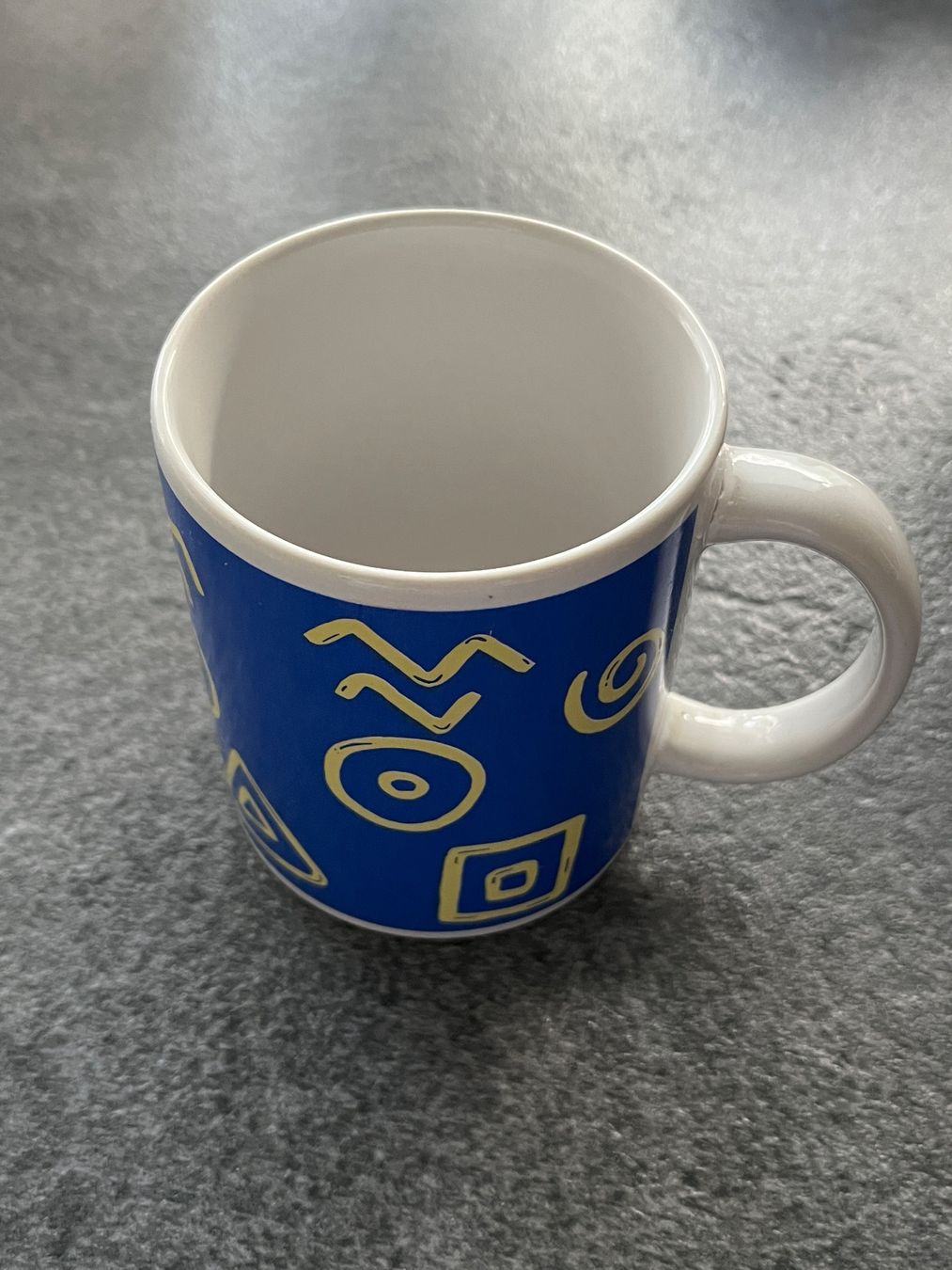 Tassen: Trinktasse, Teetasse in blau – Gebraucht aus Kilchberg ZH von Simple.Life 3