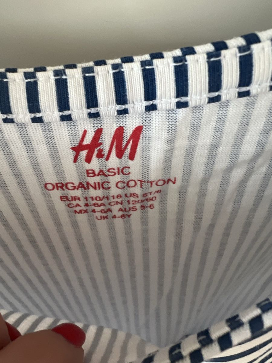 H&M Vestiti & Gonne: H&M Kleid Grösse 110/116 – Usato da Inwil venduto da Karenstone 1