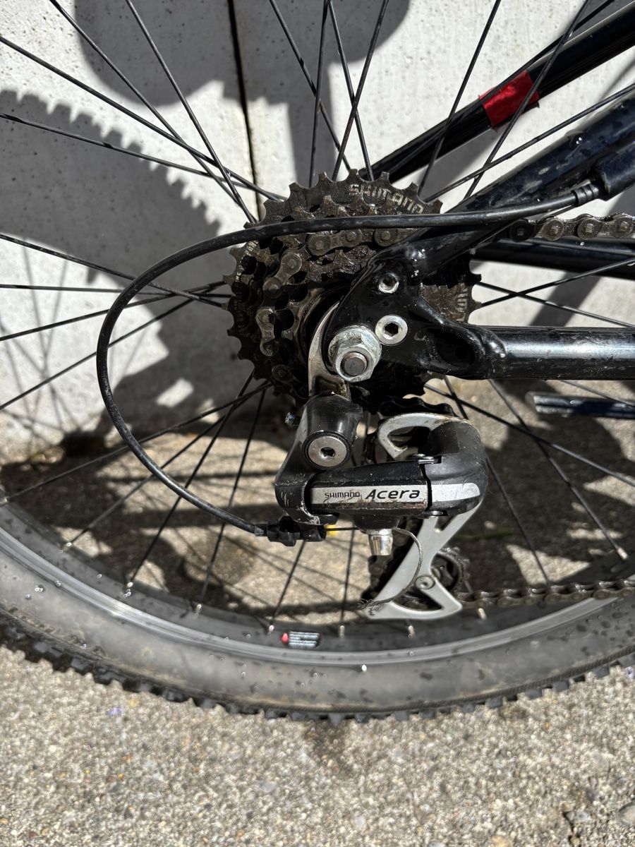 Specialized Biciclette: Specialized Hotrock Mountain Bike 24" – Usato da Wettingen venduto da  4