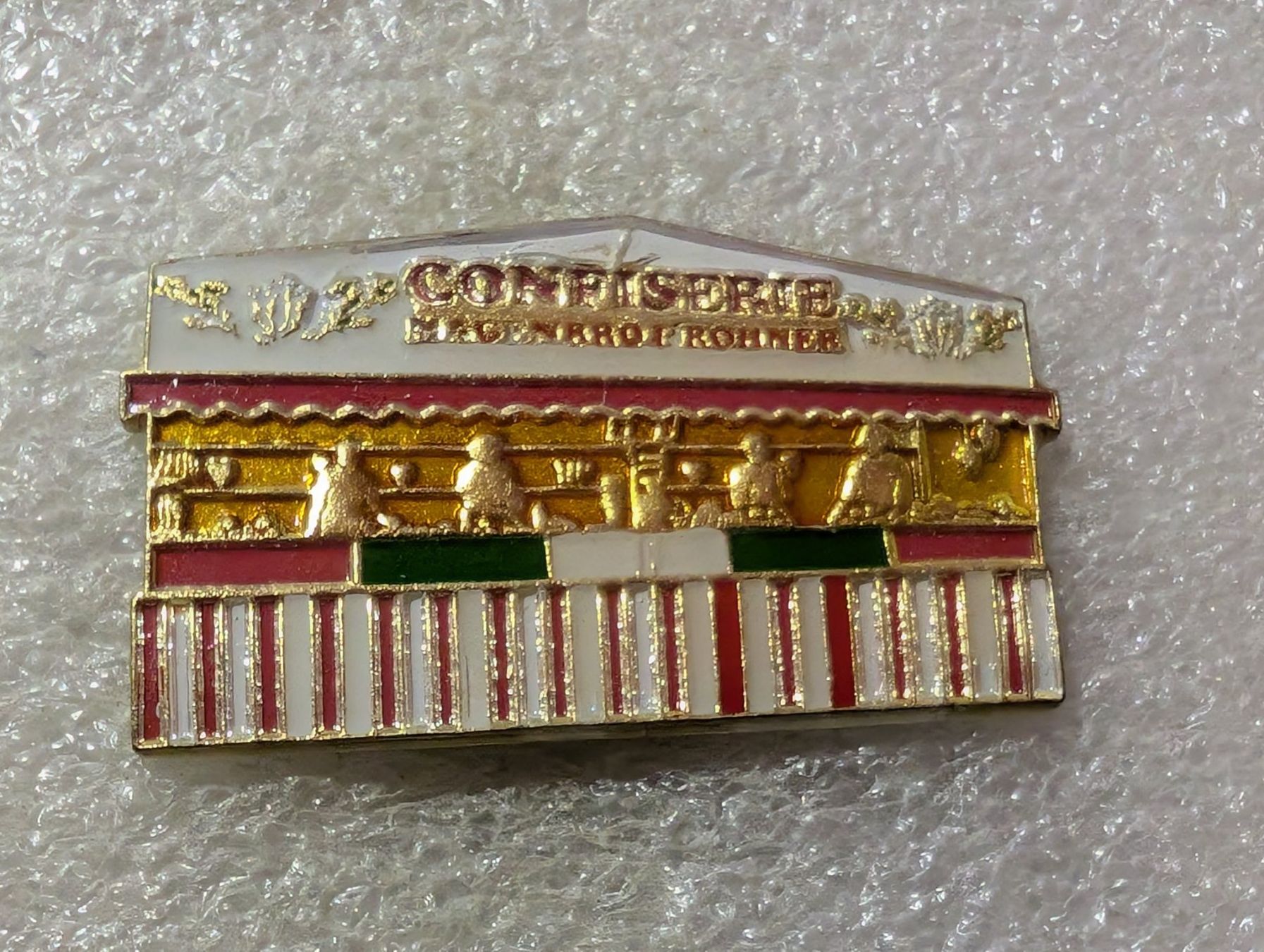 Placchette & Badge: Ansteckpin 137: Confiserie – Usato da Oppligen venduto da Pin-Fall-Shop