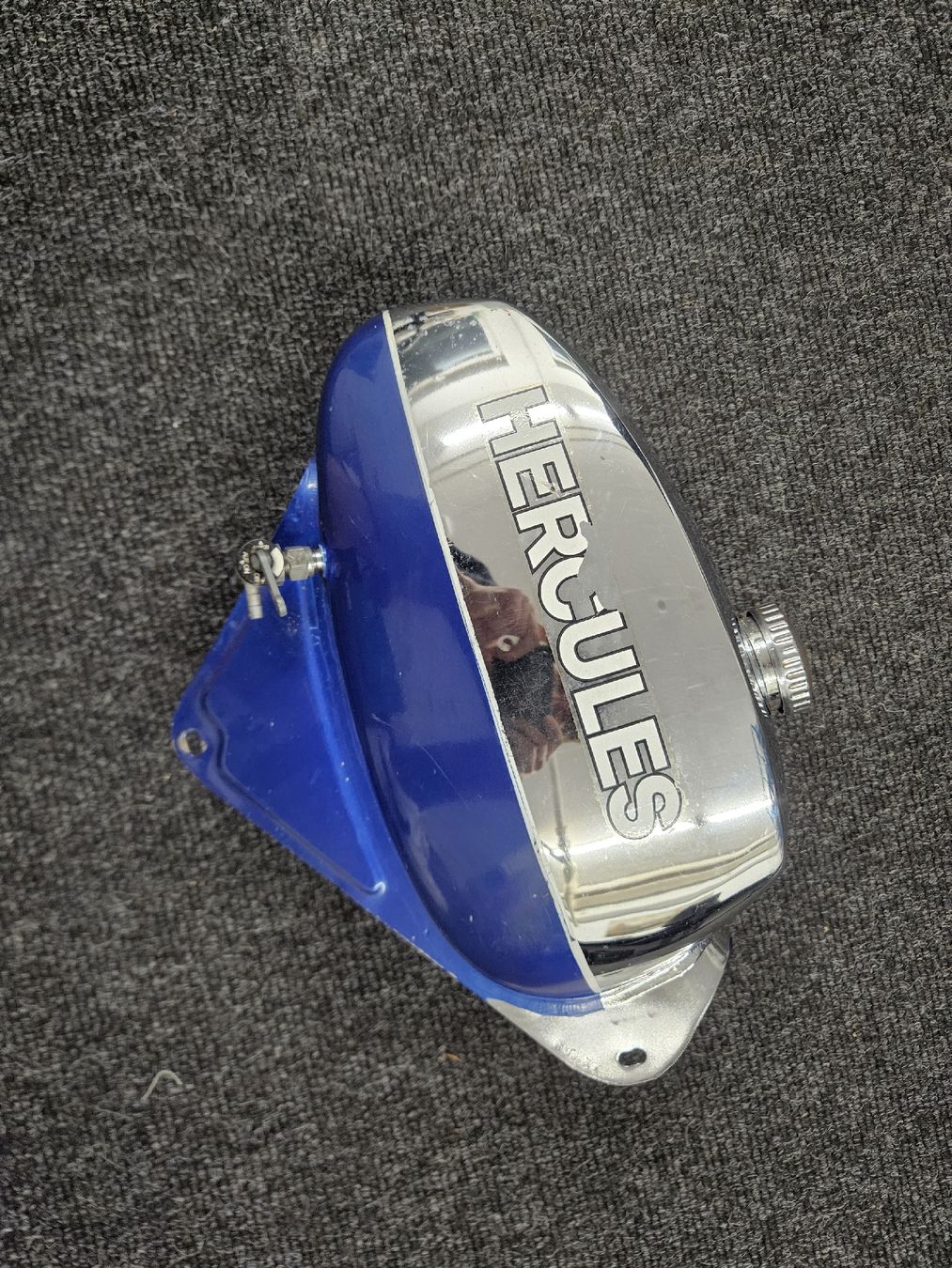 Hercules Pièces pour mobylette: Sachs Hercules Cross Tank – D'occasion à Mellingen par Mech-Service 1