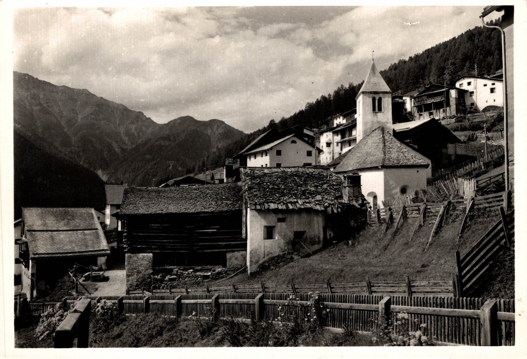 Cartoline postali: Manas (Vnà). Engadin – Usato da Bronschhofen venduto da Astore