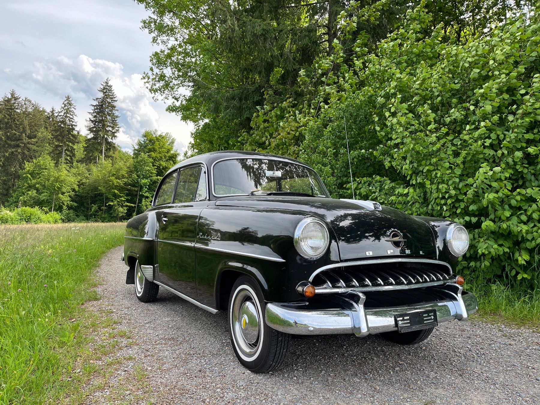 Opel Autos: Teilen Oldtimer Opel Olympia Rekord 1955 – Gebraucht aus Fehraltorf von G.Flueckiger