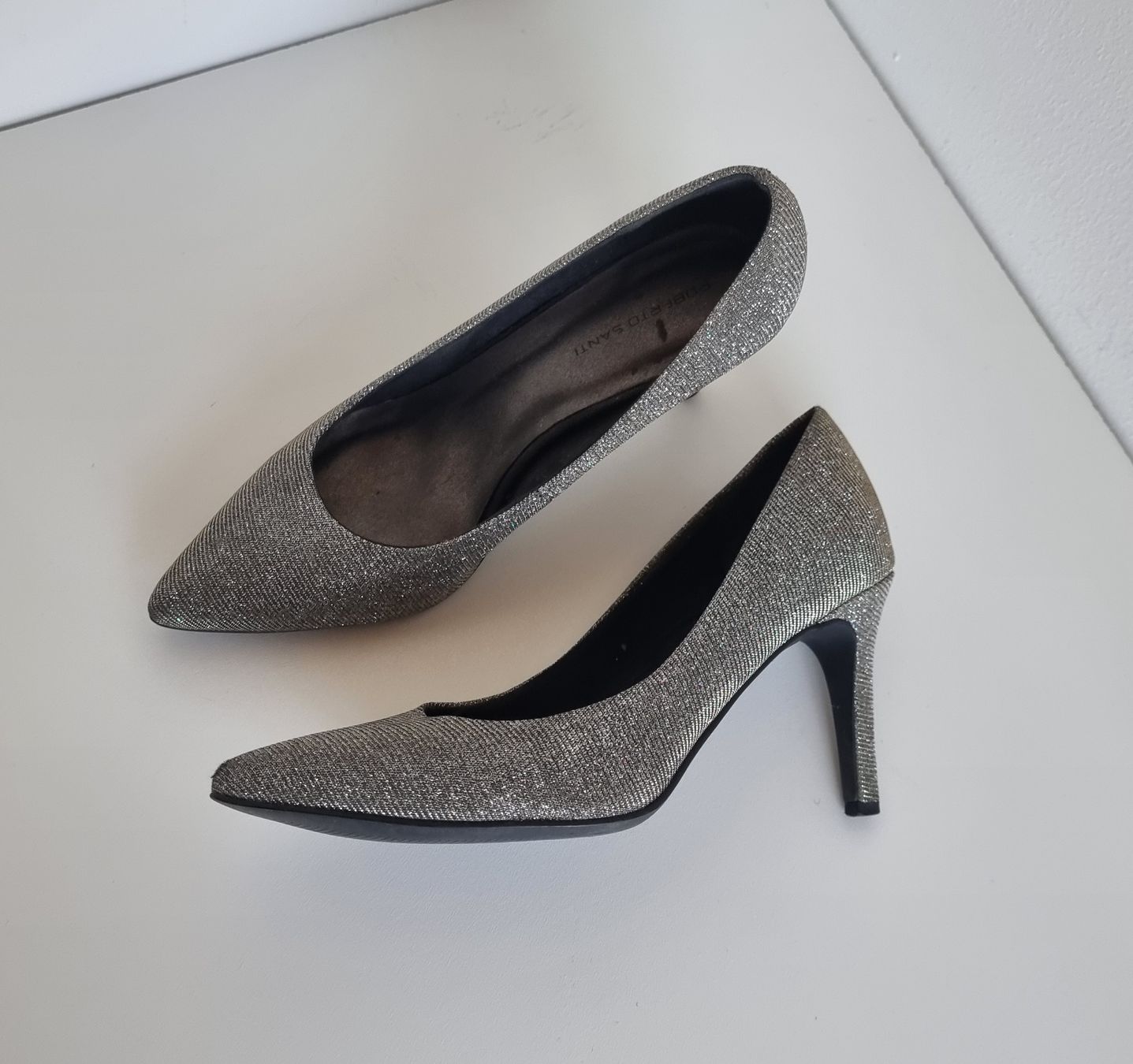 Roberto Santi Scarpe da uomo: Ab CHF 1.- Roberto Santi High Heels, Gr. 37 – Usato da Gontenschwil venduto da shop2hand 1