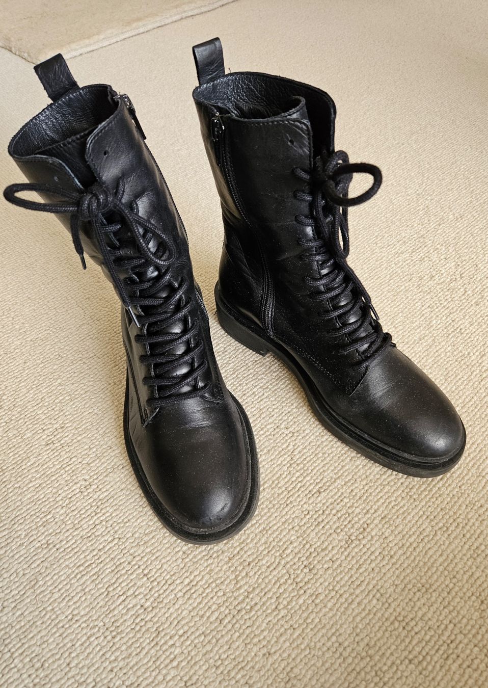 Scarpe da donna: Bottines Reator en cuir noir – Usato da lausanne venduto da josianemuller 2