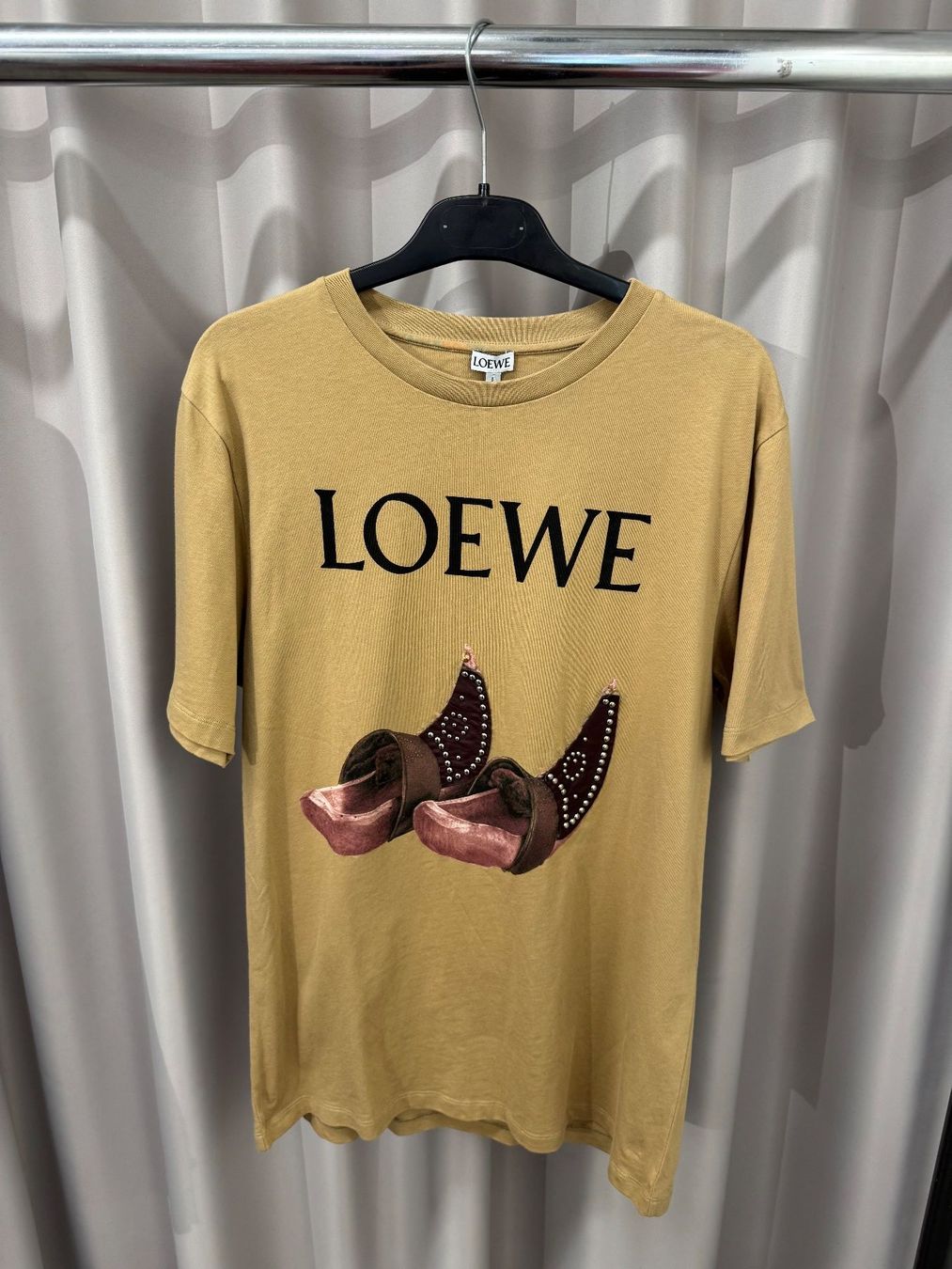 T-shirt: Loewe Shirt – Usato da Luzern venduto da CAZS_Luzern