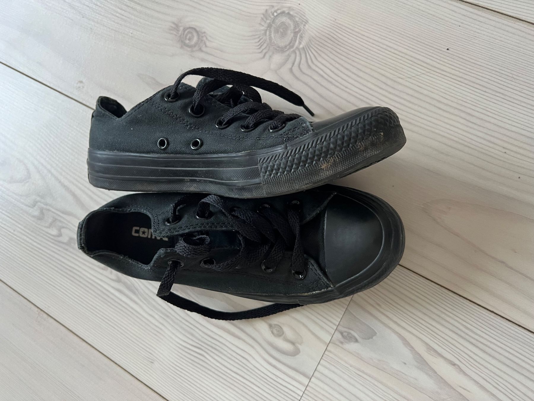 Converse Chaussures femmes: Sneaker – D'occasion à Dübendorf par geiserfamily 1