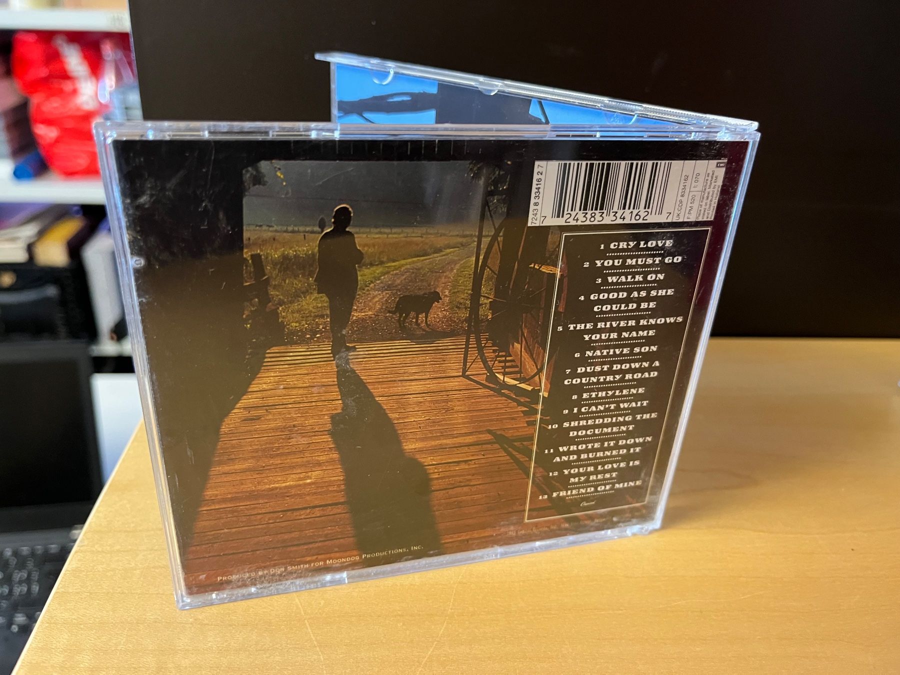 CD: John Hiatt - Walk On - HJ42B – Nuovo (secondo la descrizione) da Küsnacht ZH venduto da Jazztilldawn 1