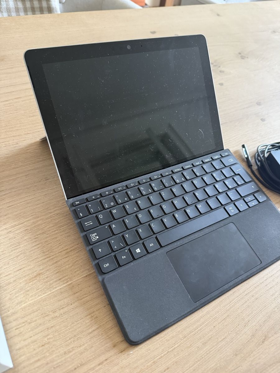 Microsoft Tablettes PC: Microsoft Surface Go inkl. Maus und Cover – D'occasion à Bern par Franz8044