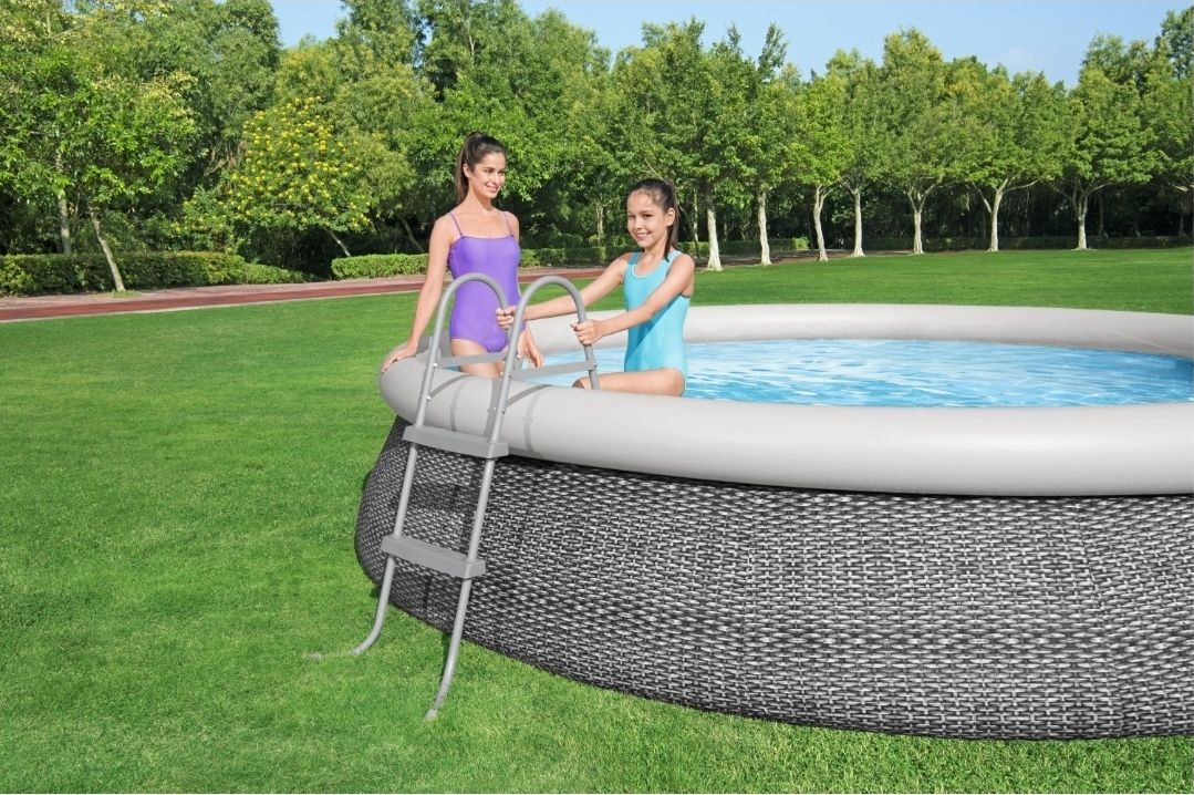 Echelles: Poolleiter 84cm – Neuf avec emballage d'origine à Wengi b. Büren par NeReida88 4