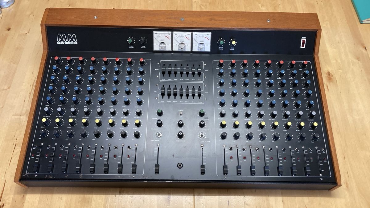Console di mixaggio: Vintage Mischpult / Mixing console – Usato da Chevenez venduto da Electro-Rick 1