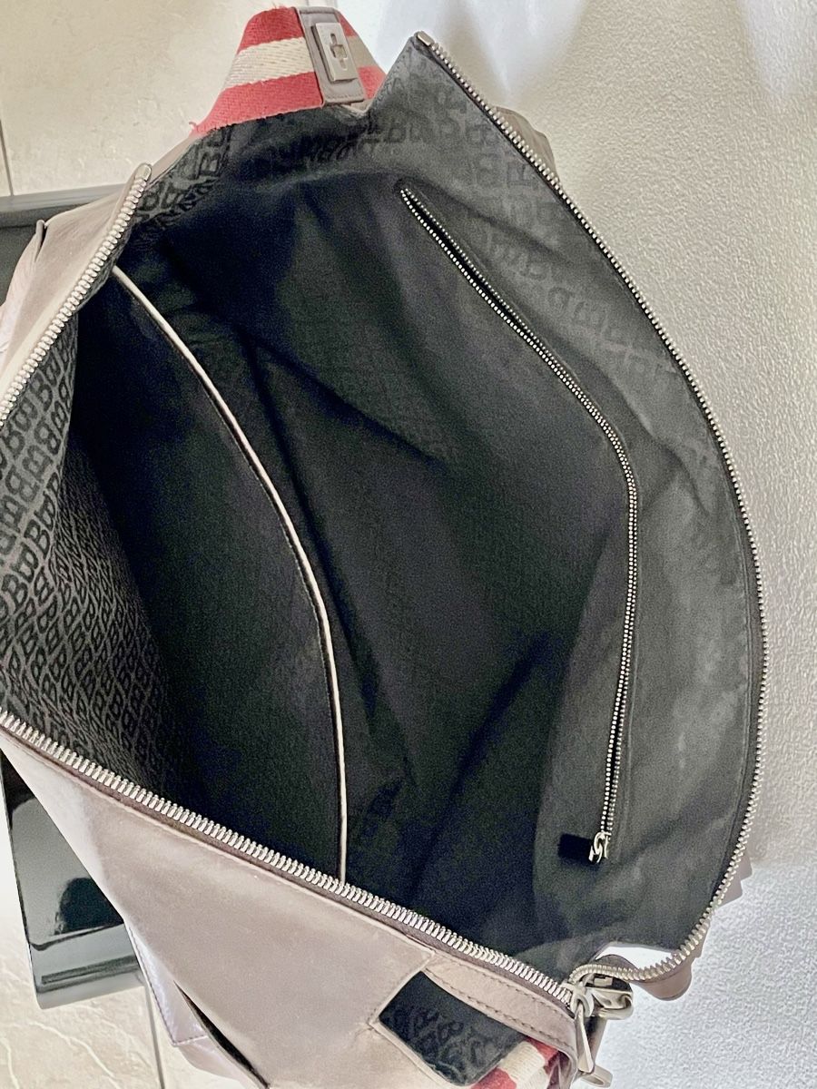 Bally Borse: Bally Leather Business / Laptop Bag – Usato da Richterswil venduto da Prangins9 8