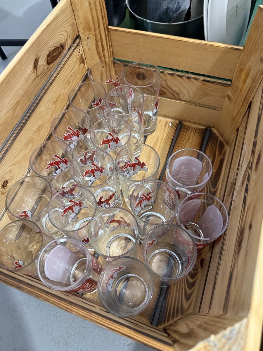 Verres: Gläser Virgin – D'occasion à Härkingen par Fabio.96