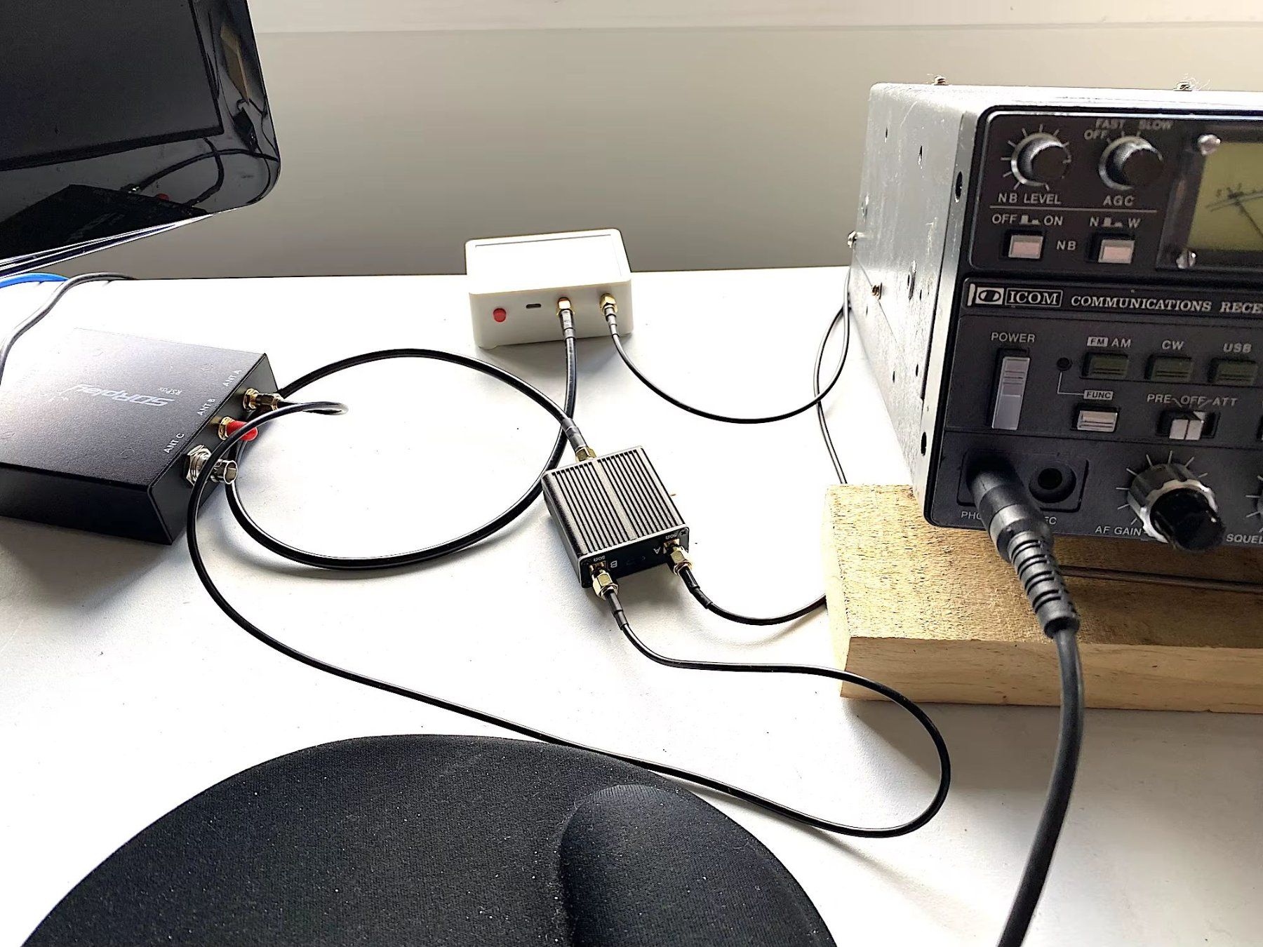 Radiocomunicazione: Antennen Umschalter SMA, Antenna Toggle Switch – Nuovo e nell'imballaggio originale da Zürich venduto da buyfinest 9