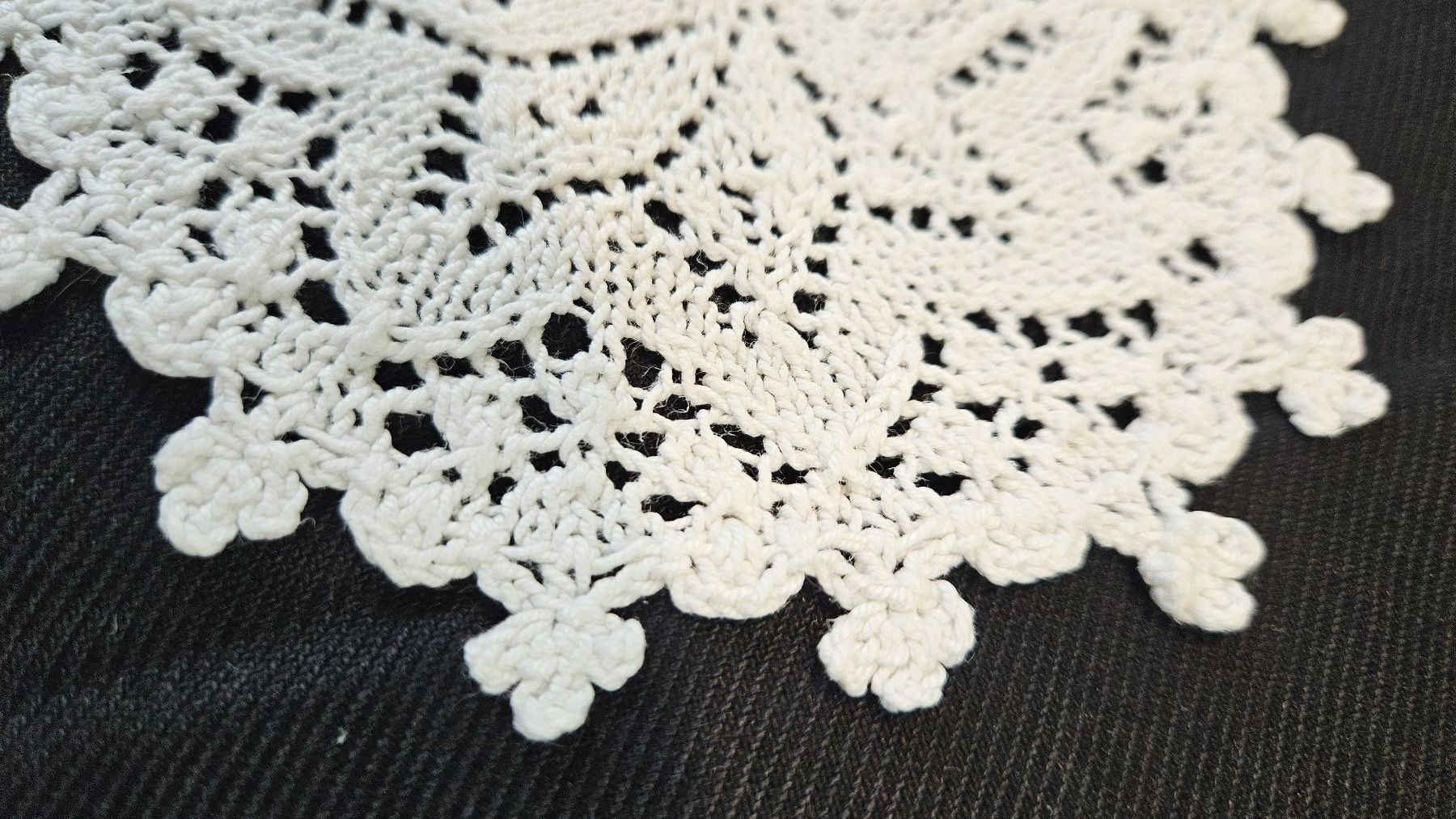 Sottobicchieri: Spitzendeckchen Spitzendeckeli Glasuntersetzer Shabby Chic – Usato da Gossau ZH venduto da LeoniesDeko 2
