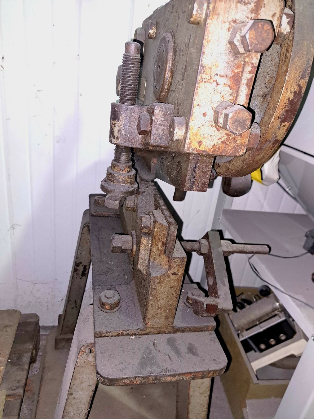 Stahlband Schneide Maschine Der Ultimative Guide Fur Prazises Schneiden Von Stahlbandernfeed