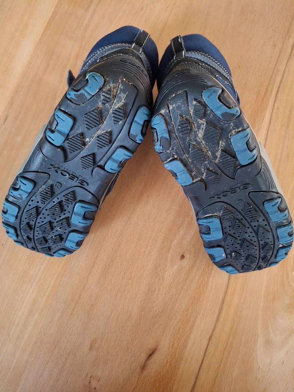 Geox Scarpe da uomo: Winterstiefel v. Geox, Gr. 36 – Usato da Bilten venduto da pelanov 3