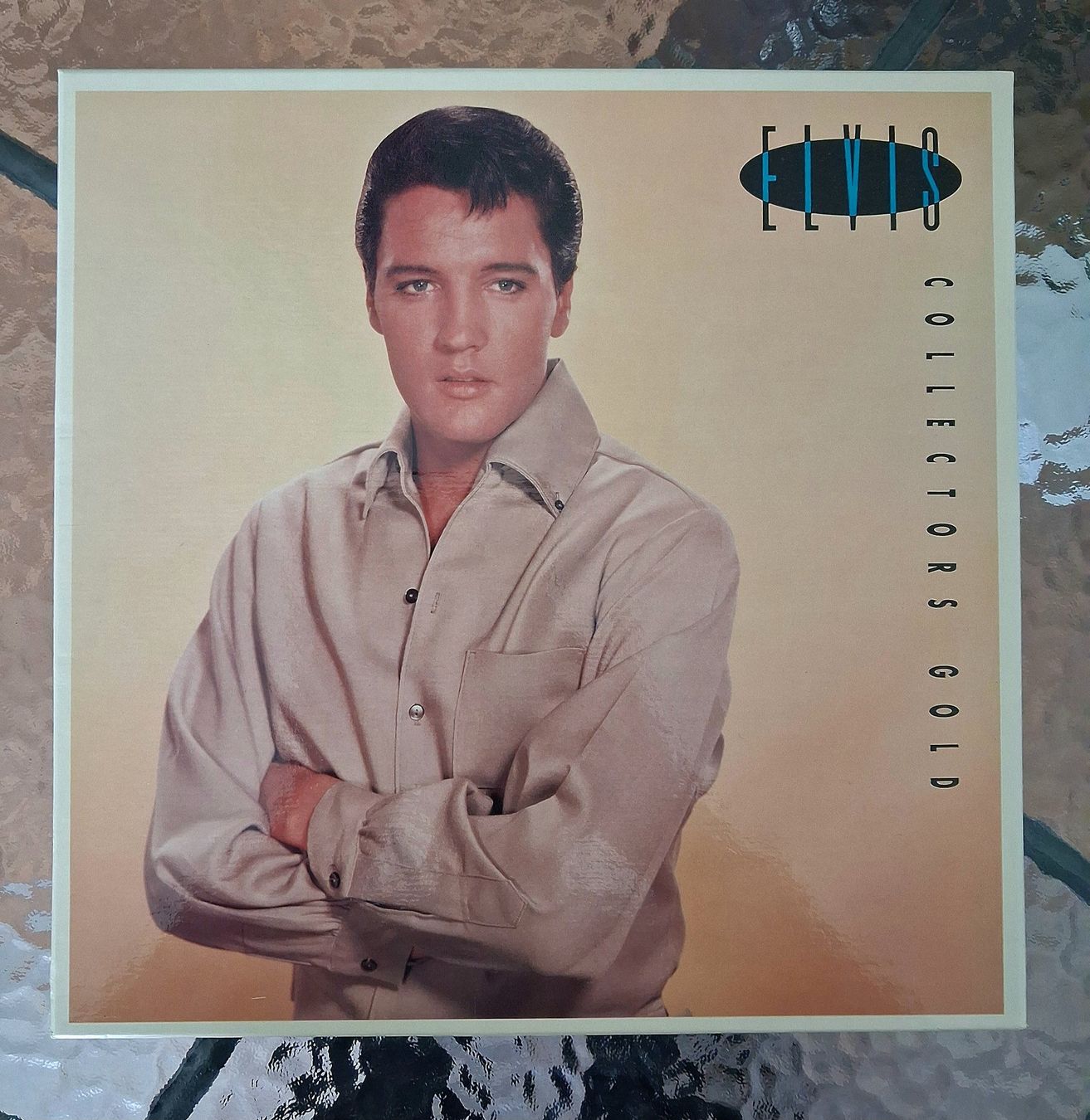 CD: Elvis - Collectors Gold - 3 CD Box im LP-Format – Usato da Wilderswil venduto da Silverybrown
