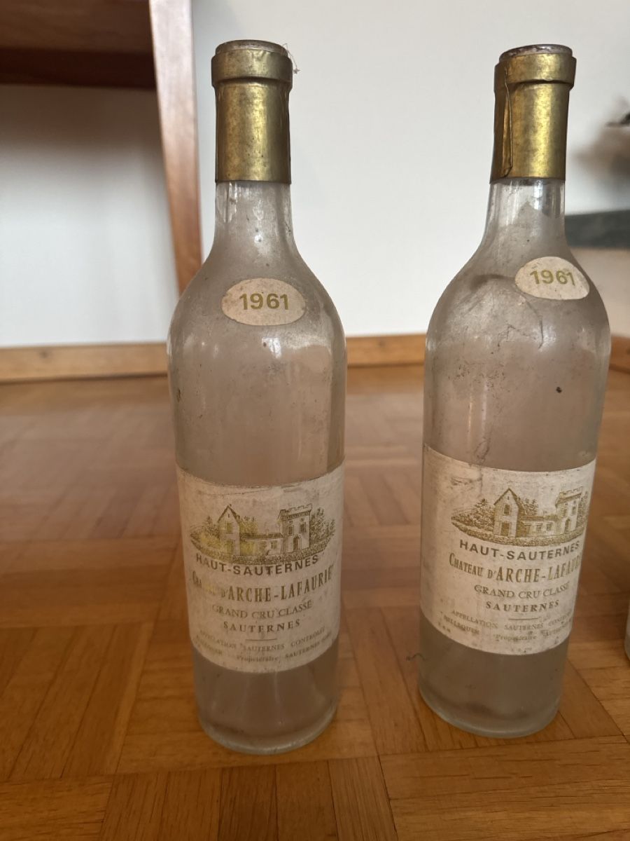 Bottiglie: 3 leere Sauternes flaschen 1961 – Usato da Zürich venduto da 2013tg 1